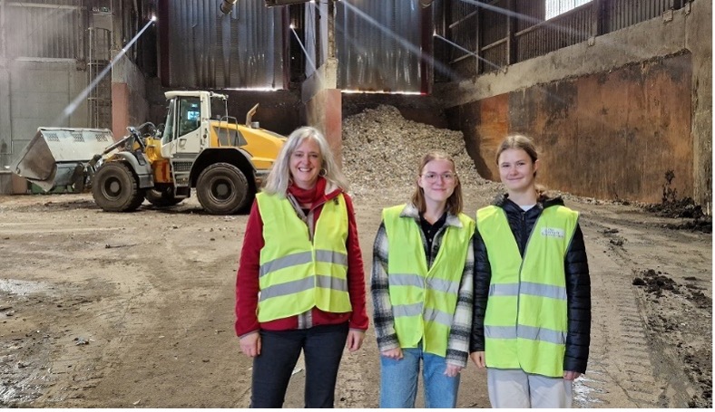 Draußen auf der Deponie